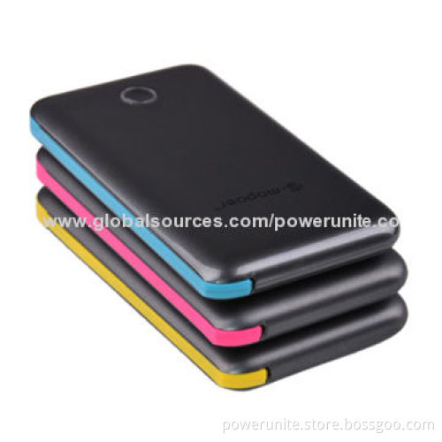 Built-in Cable 6,600mAh Power Banks with Patent Design, Easy to Use and High-capacity